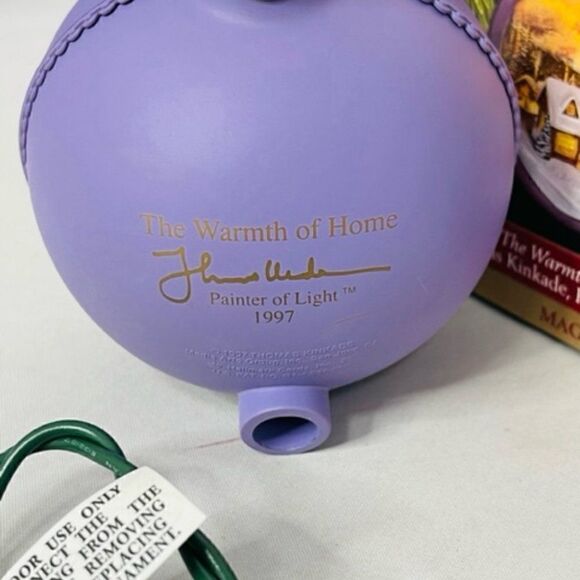 HALLMARK KEEPSAKE ORNAMENT THOMAS KINKADE MAGIC LIGHT "THE WARMTH OF HOME" 1997 - Picture 4 of 9